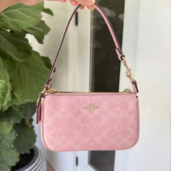 NWT Coach Nolita 19 Powder Pink - Picture 1 of 7